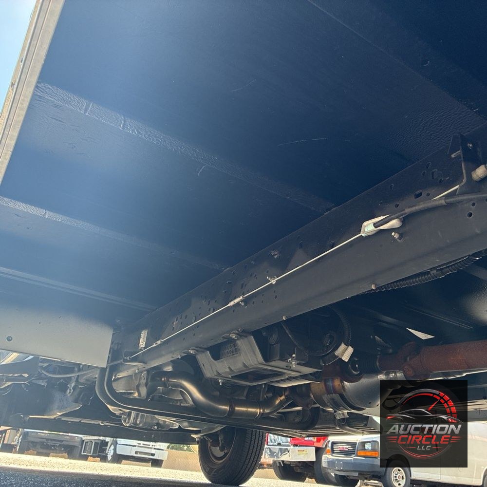 2025 Ford Commercial Vans E450