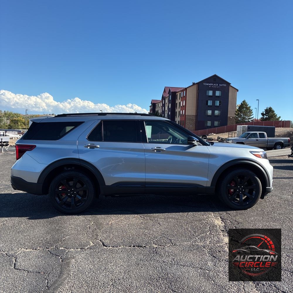2024 Ford Explorer ST