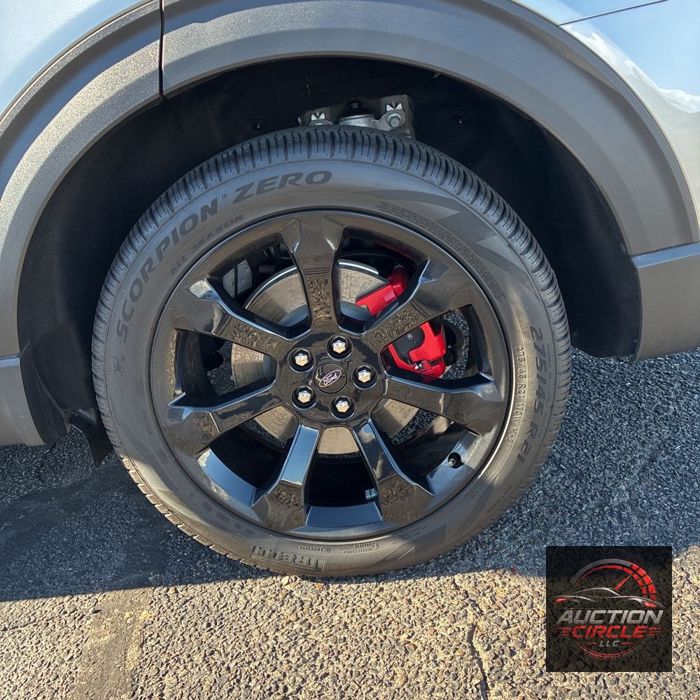 2024 Ford Explorer ST