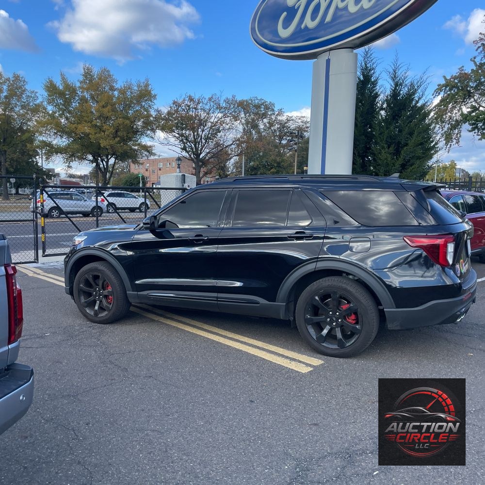 2023 Ford Explorer ST