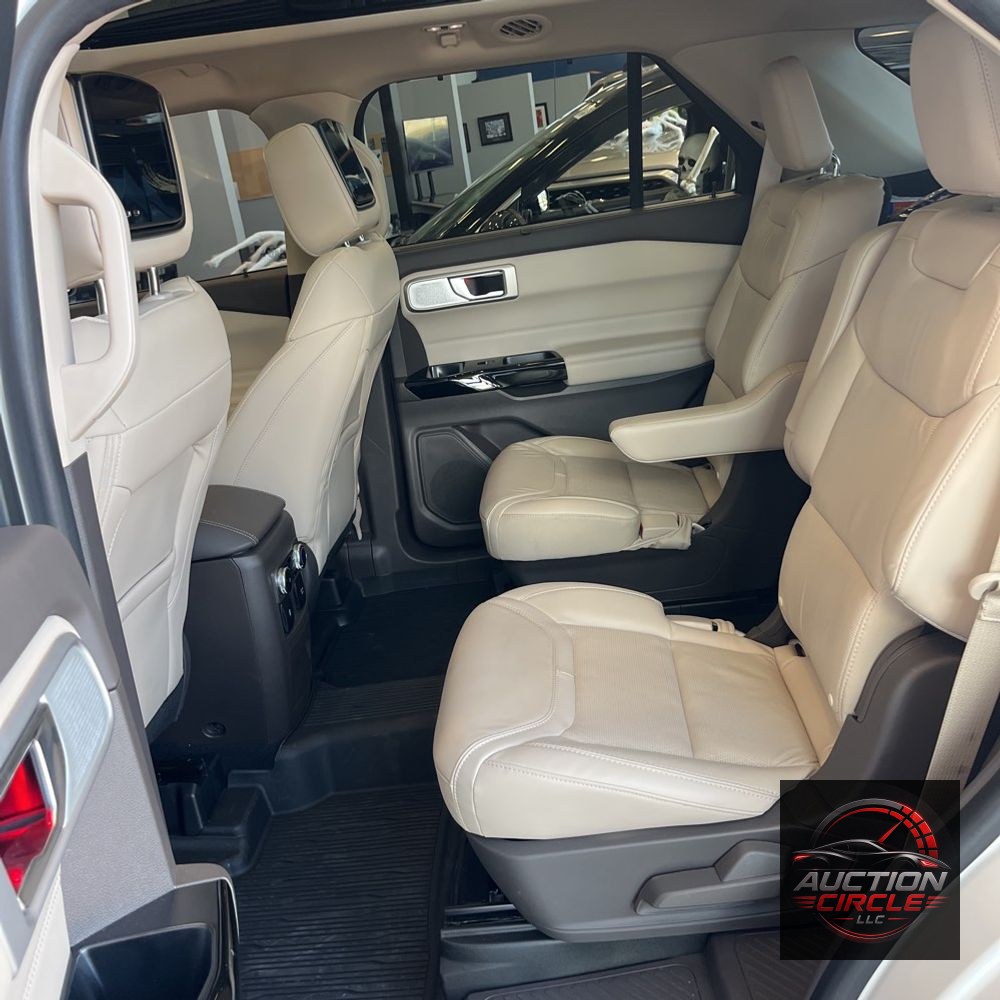 2022 Ford Explorer Platinum