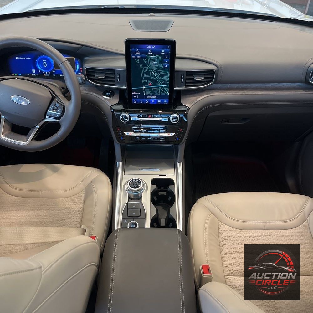 2022 Ford Explorer Platinum