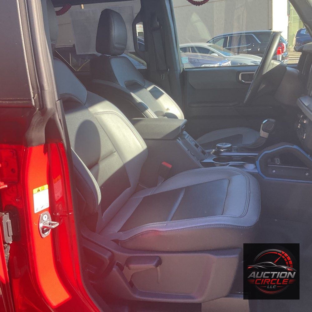 2024 Ford Bronco Black Diamond