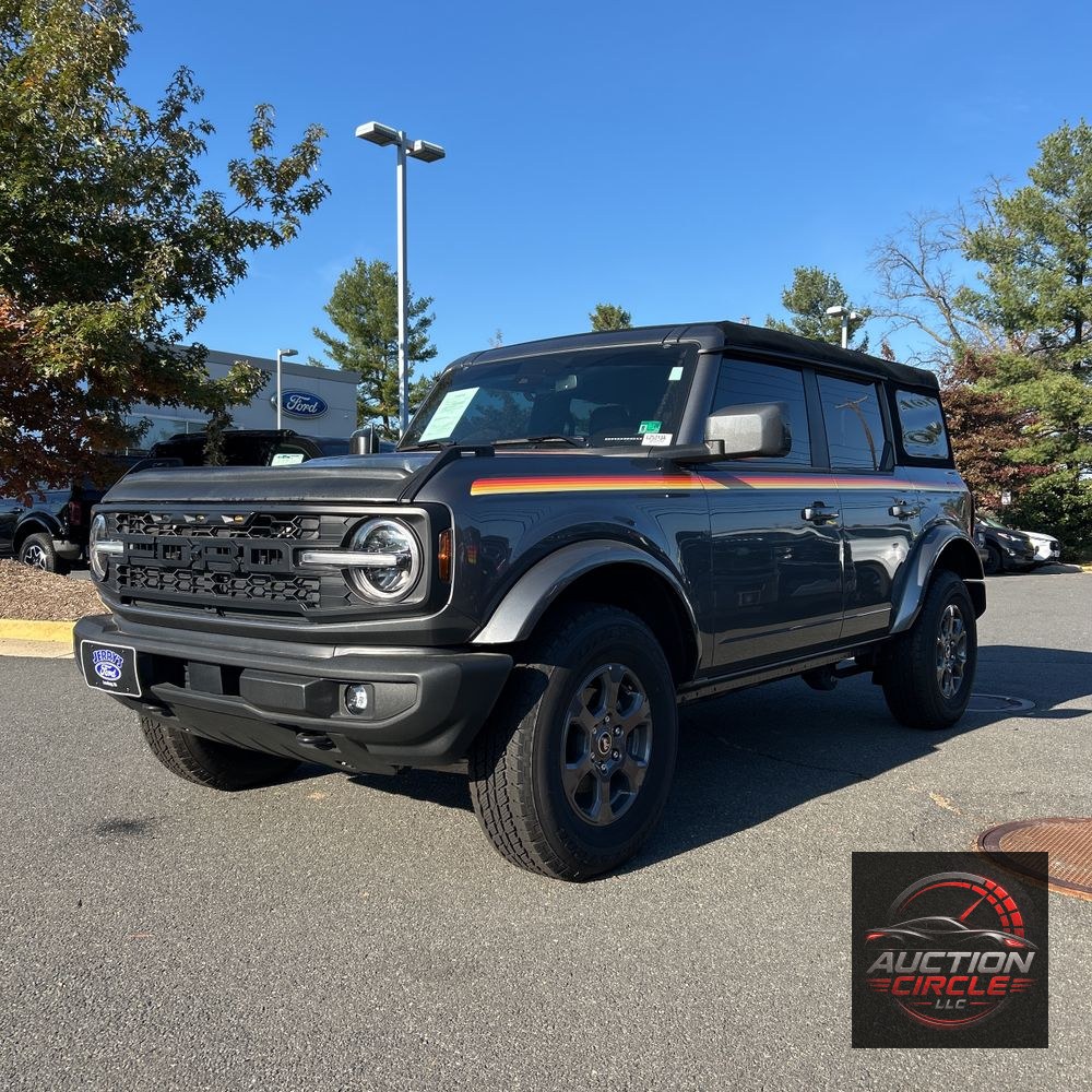2024 Ford Bronco Outer Banks