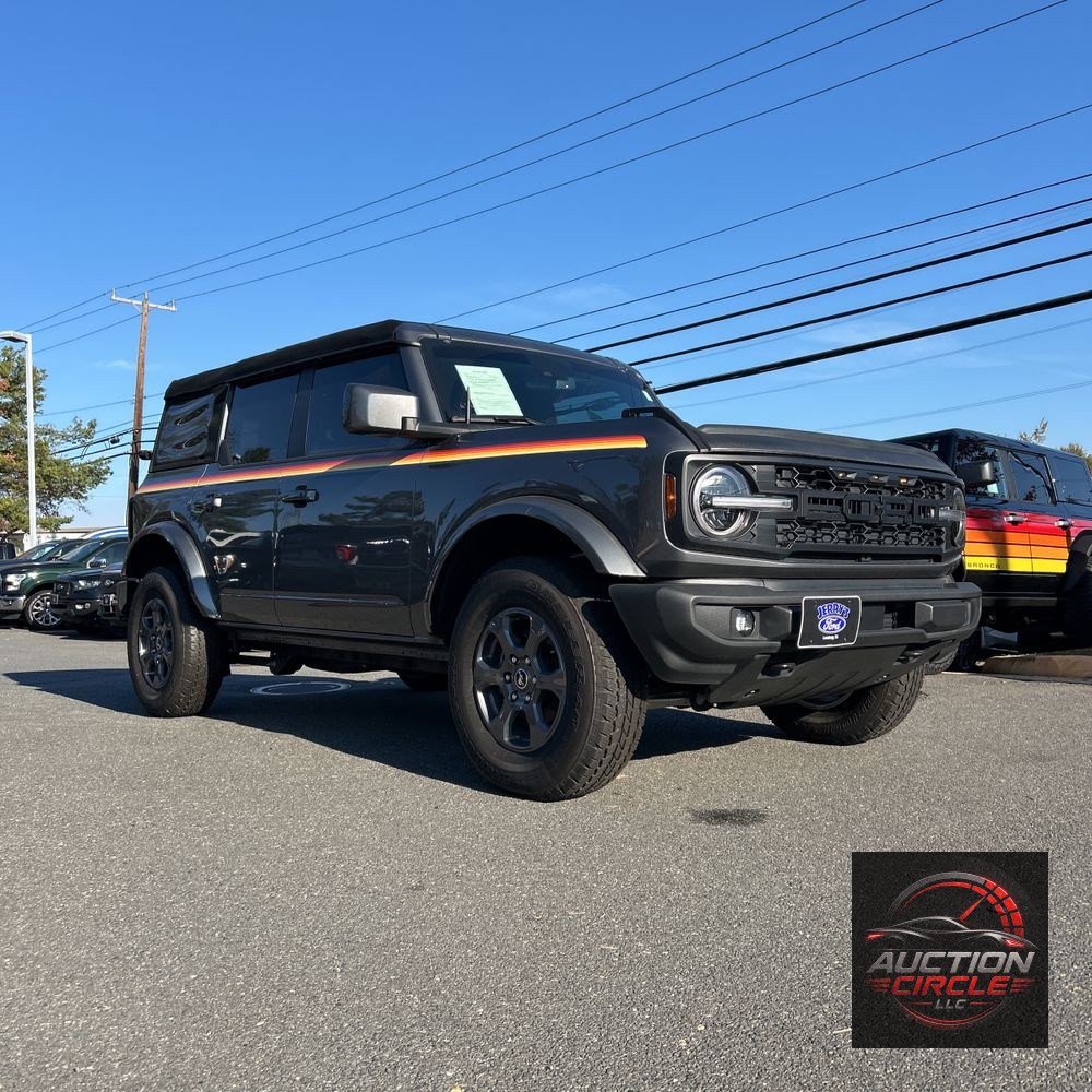2024 Ford Bronco Outer Banks