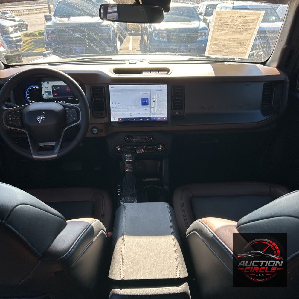 2024 Ford Bronco Outer Banks