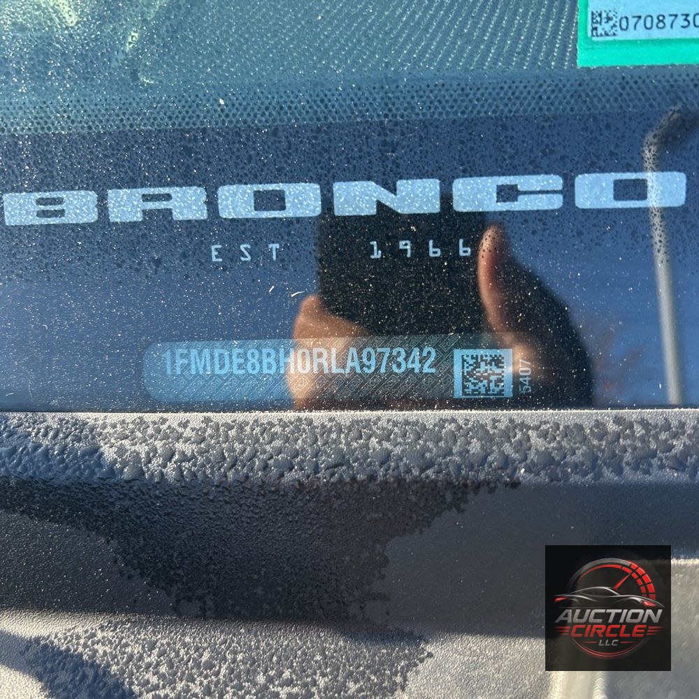 2024 Ford Bronco Outer Banks