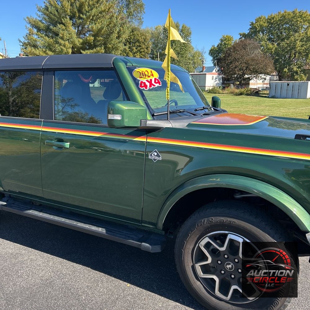 2024 Ford Bronco Outer Banks