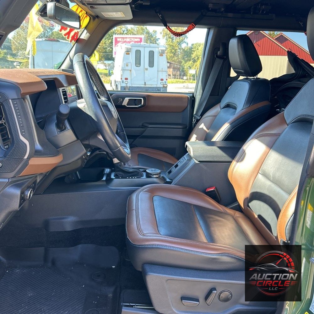 2024 Ford Bronco Outer Banks