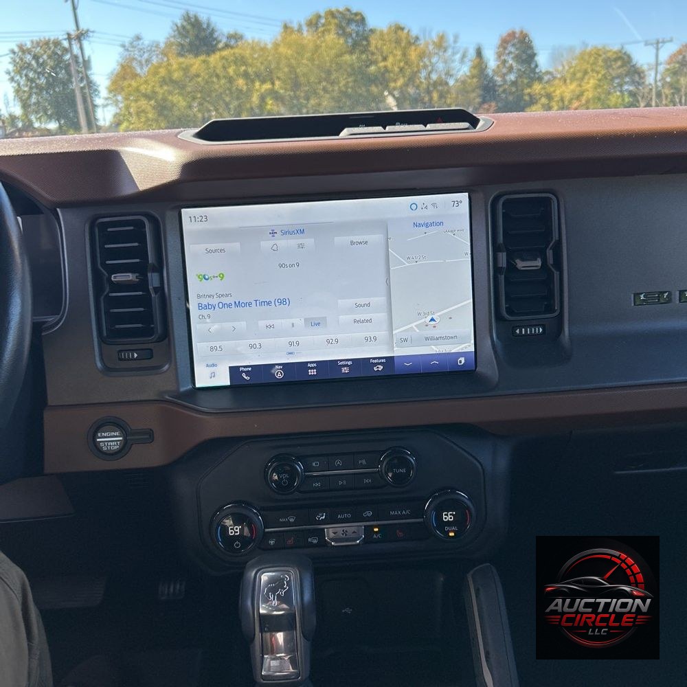 2024 Ford Bronco Outer Banks