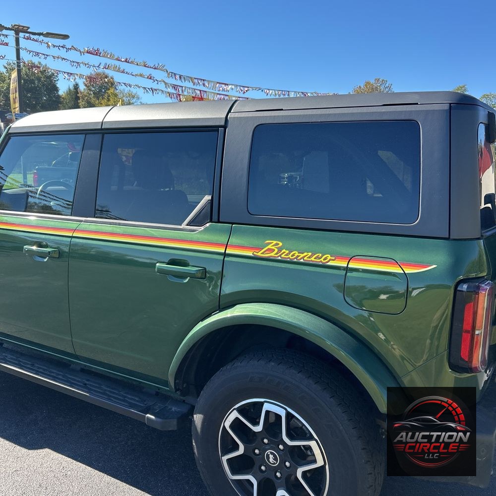 2024 Ford Bronco Outer Banks