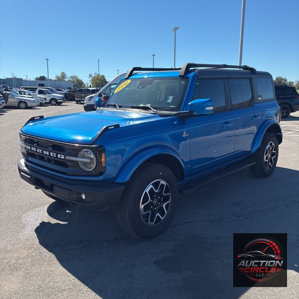 2024 Ford Bronco Outer Banks