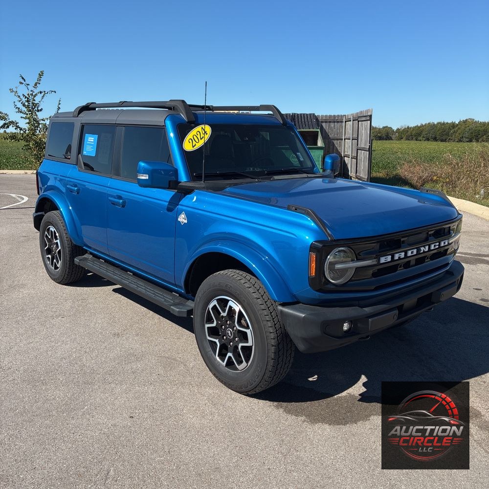 2024 Ford Bronco Outer Banks