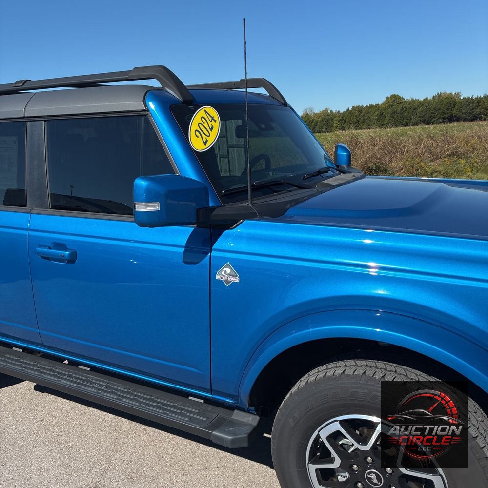 2024 Ford Bronco Outer Banks