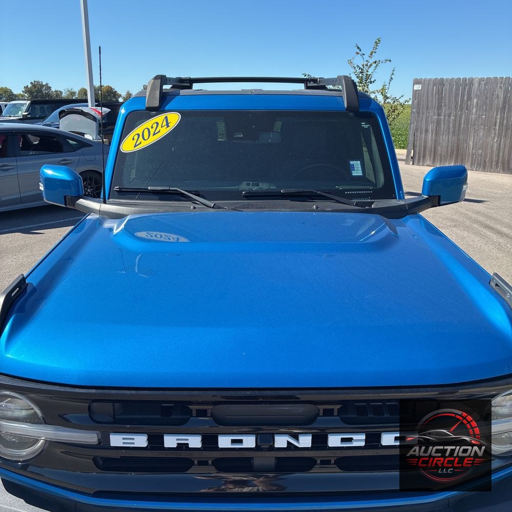 2024 Ford Bronco Outer Banks