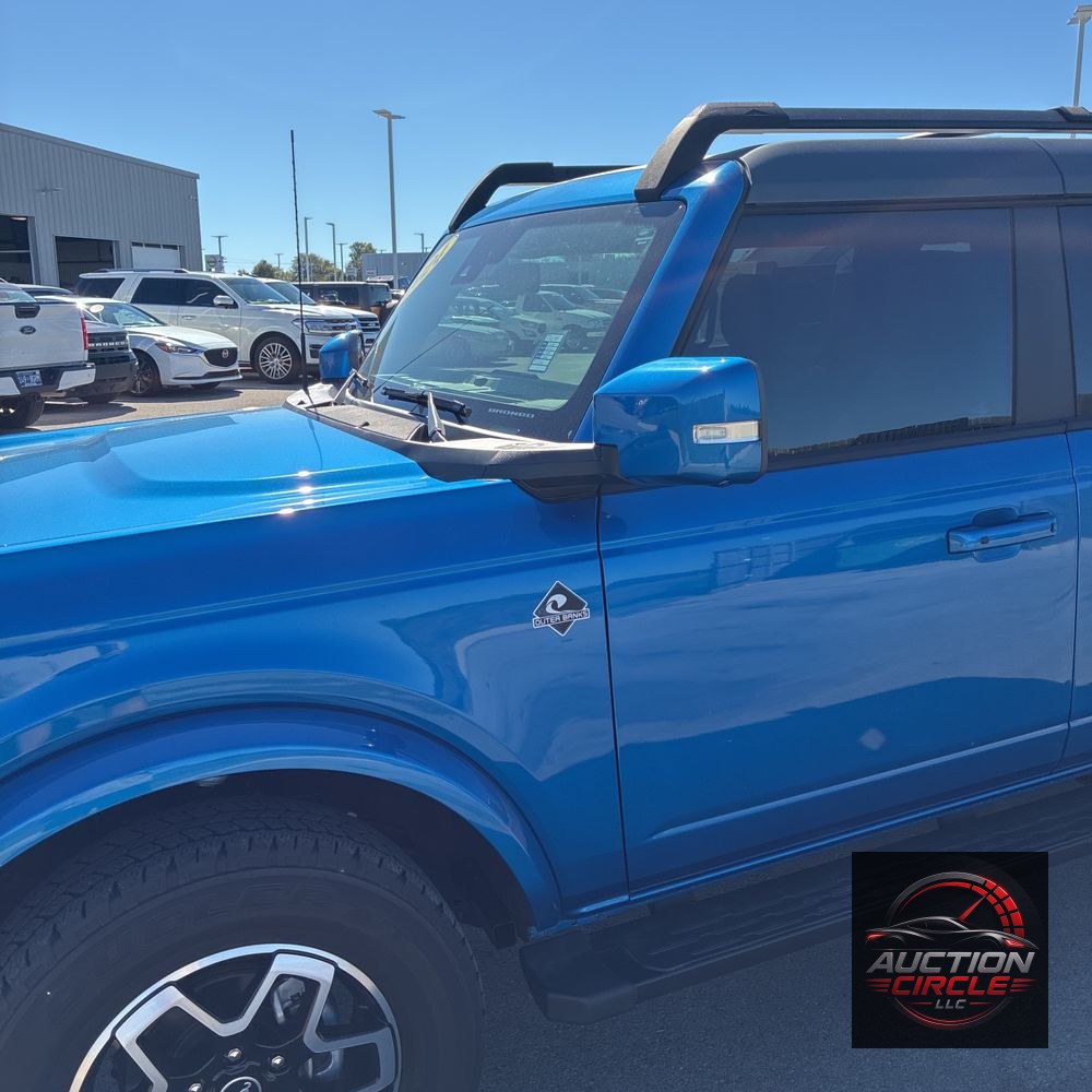 2024 Ford Bronco Outer Banks