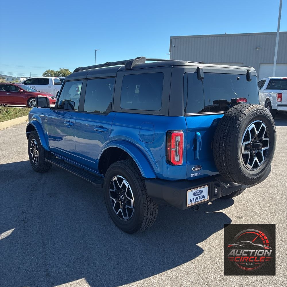 2024 Ford Bronco Outer Banks