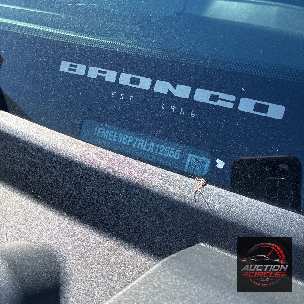 2024 Ford Bronco Outer Banks