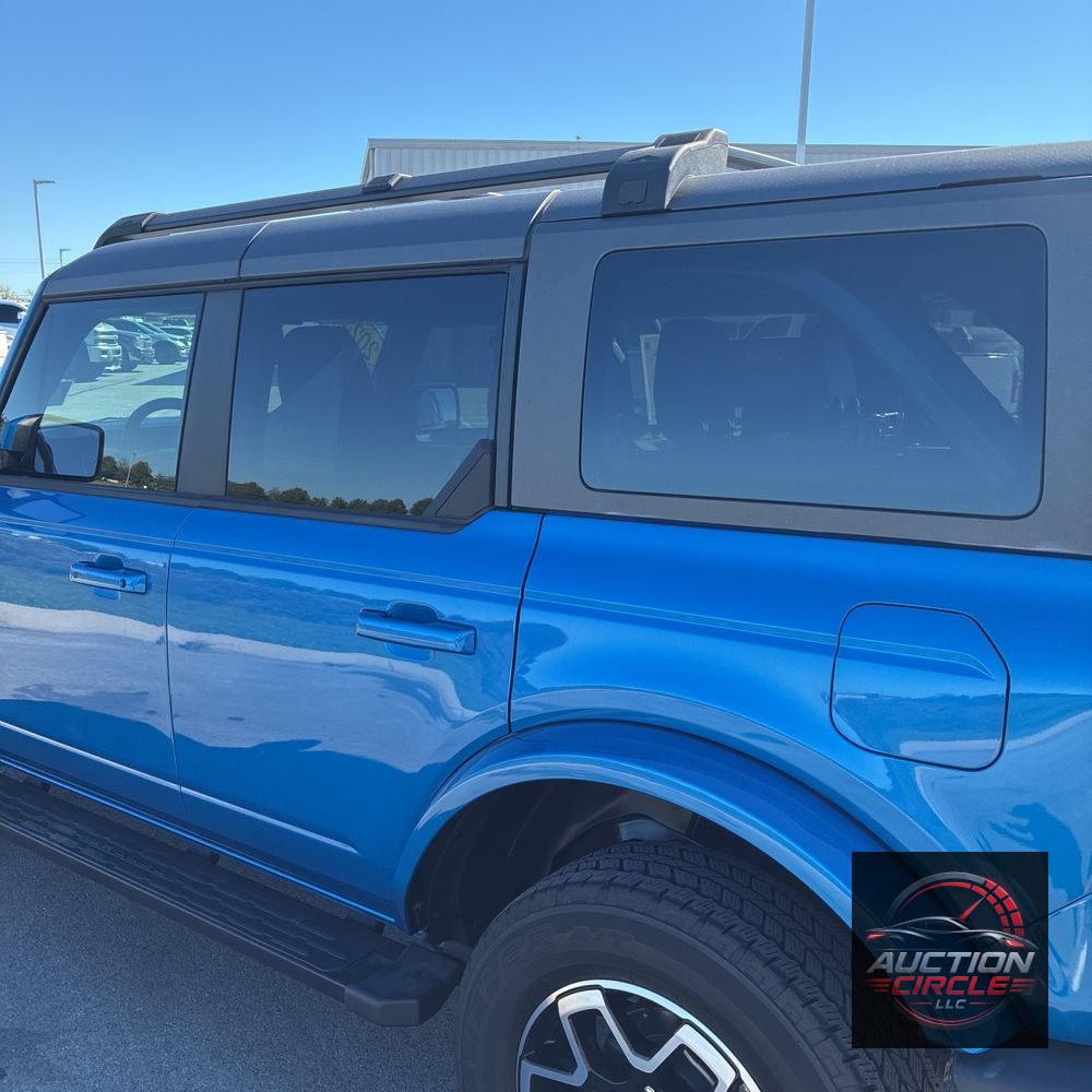 2024 Ford Bronco Outer Banks