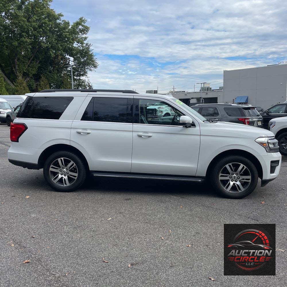 2023 Ford Expedition XLT