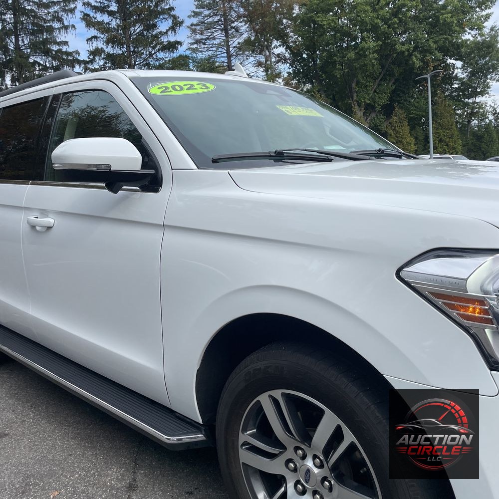 2023 Ford Expedition XLT