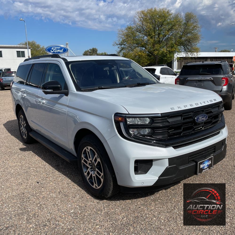 2025 Ford Expedition Active