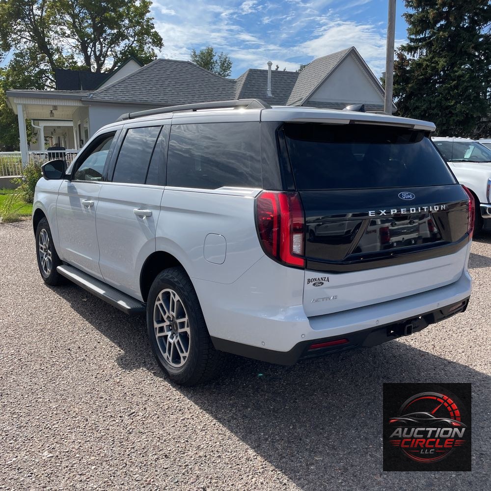 2025 Ford Expedition Active