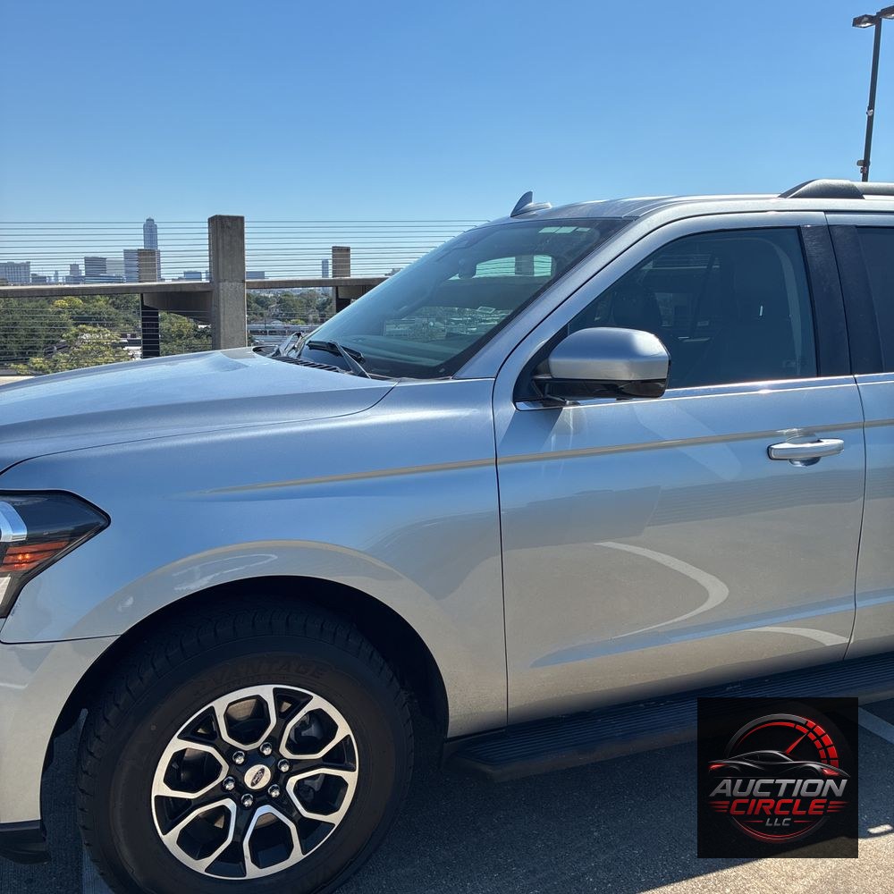 2024 Ford Expedition XLT