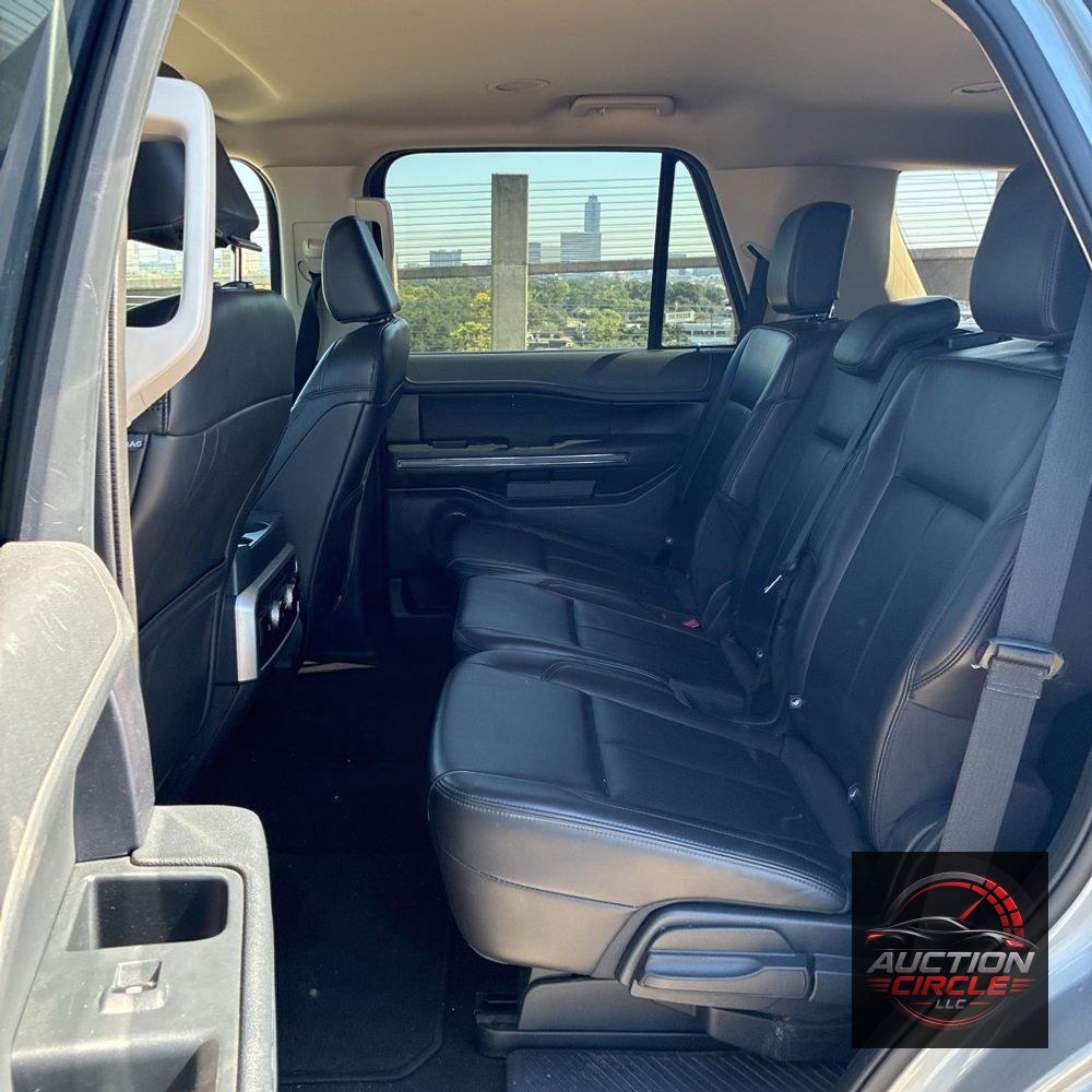 2024 Ford Expedition XLT