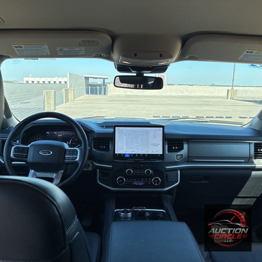 2024 Ford Expedition XLT