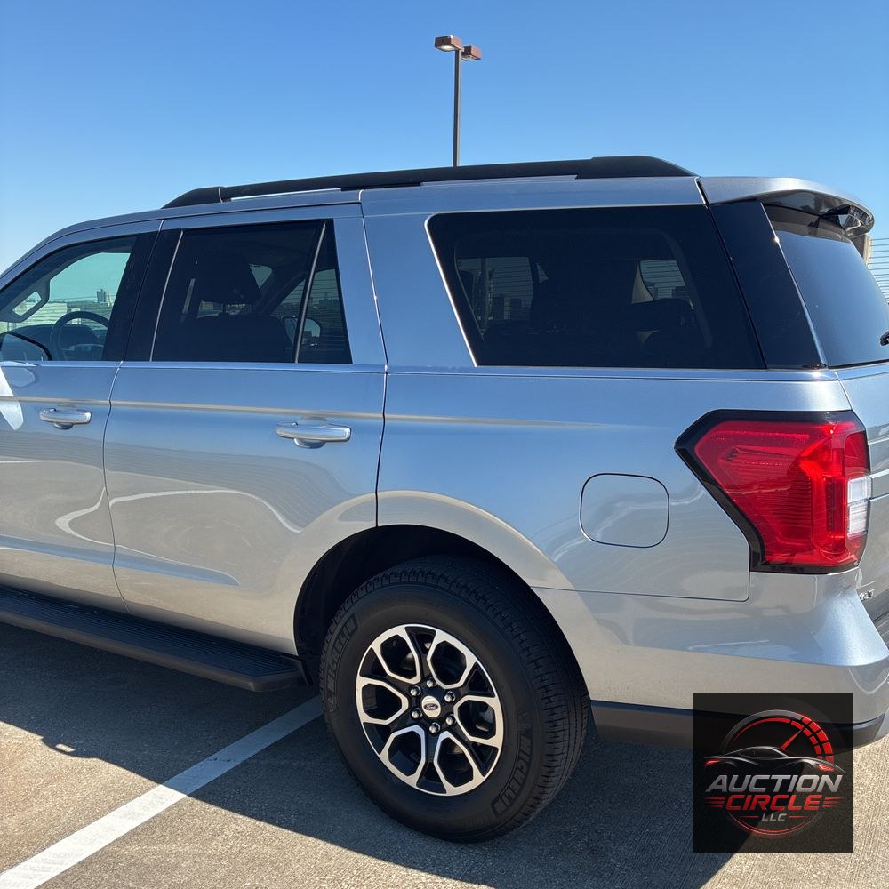 2024 Ford Expedition XLT