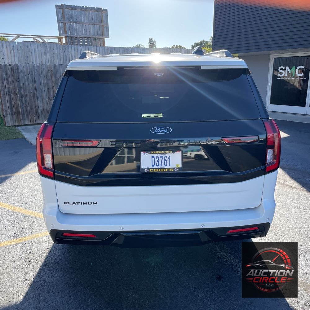 2025 Ford Expedition Platinum