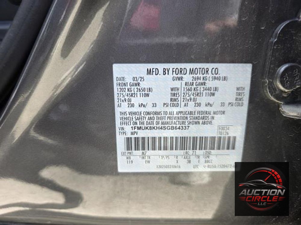 2025 Ford Explorer ST-Line