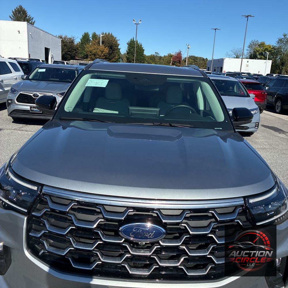 2025 Ford Explorer Platinum