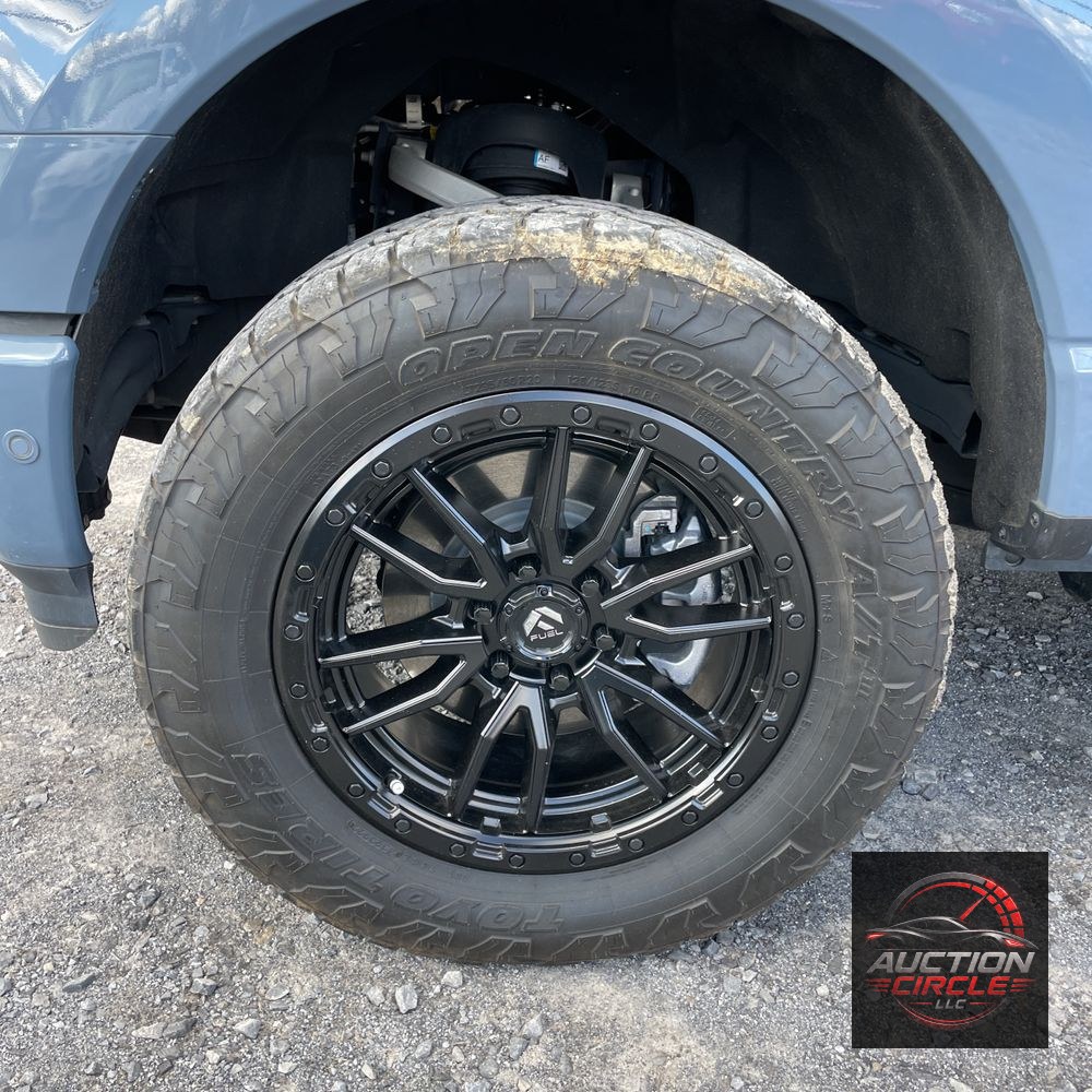 2023 Ford F-150 Lightning Platinum
