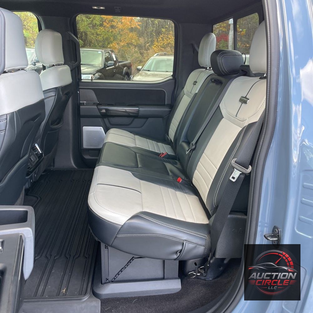 2023 Ford F-150 Lightning Platinum