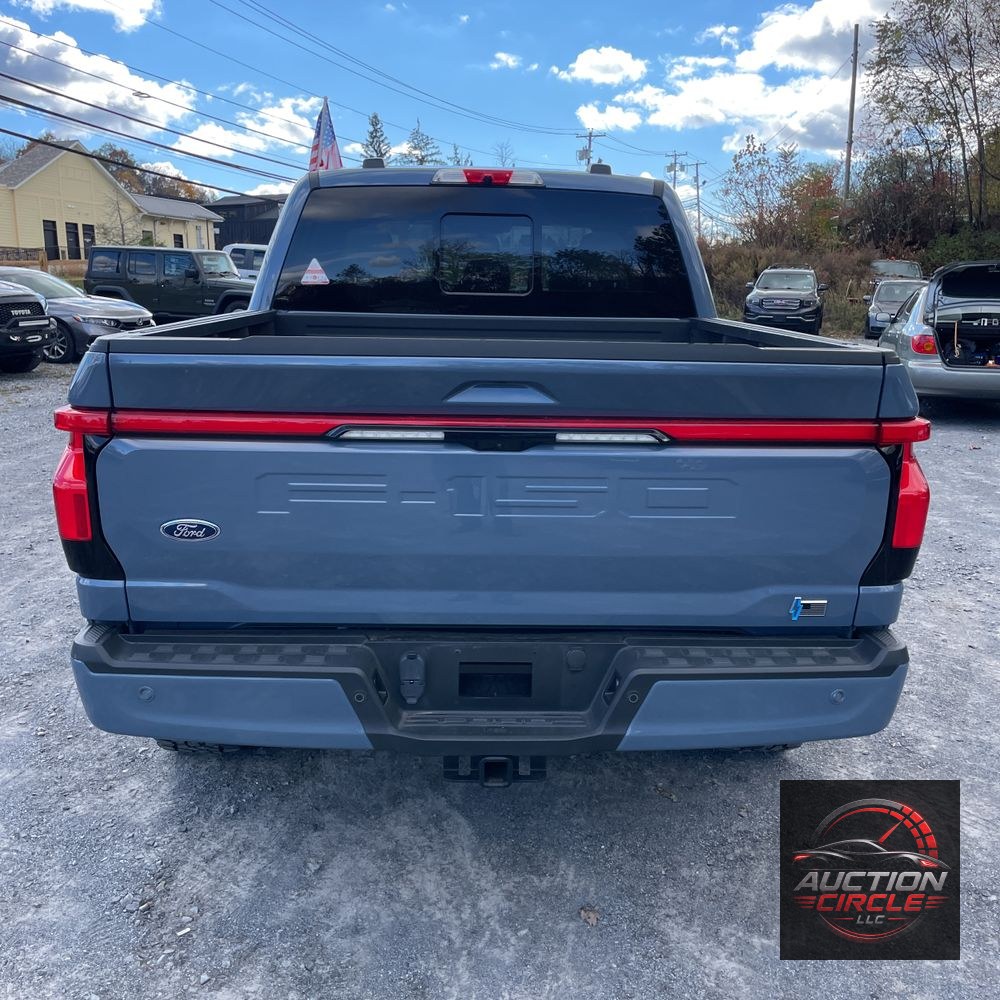 2023 Ford F-150 Lightning Platinum