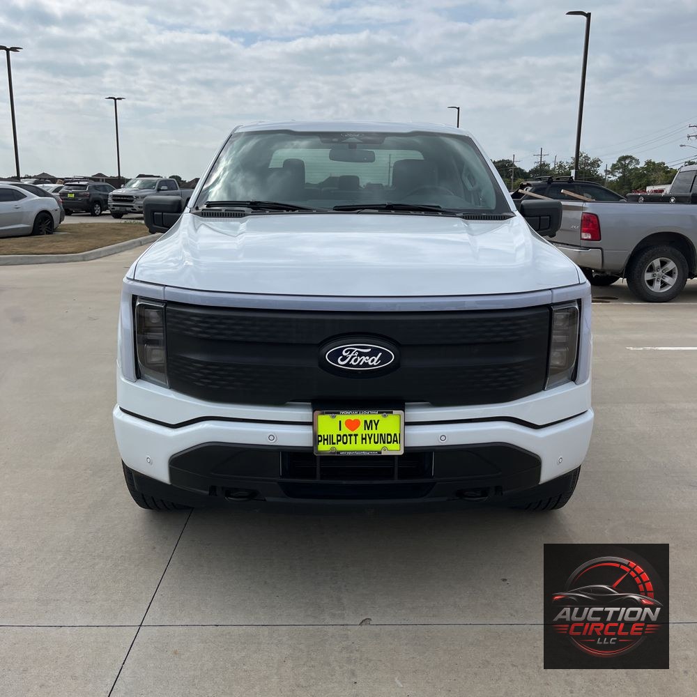 2025 Ford F-150 Lightning Flash