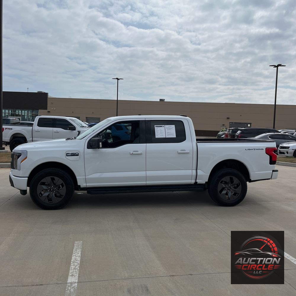 2025 Ford F-150 Lightning Flash