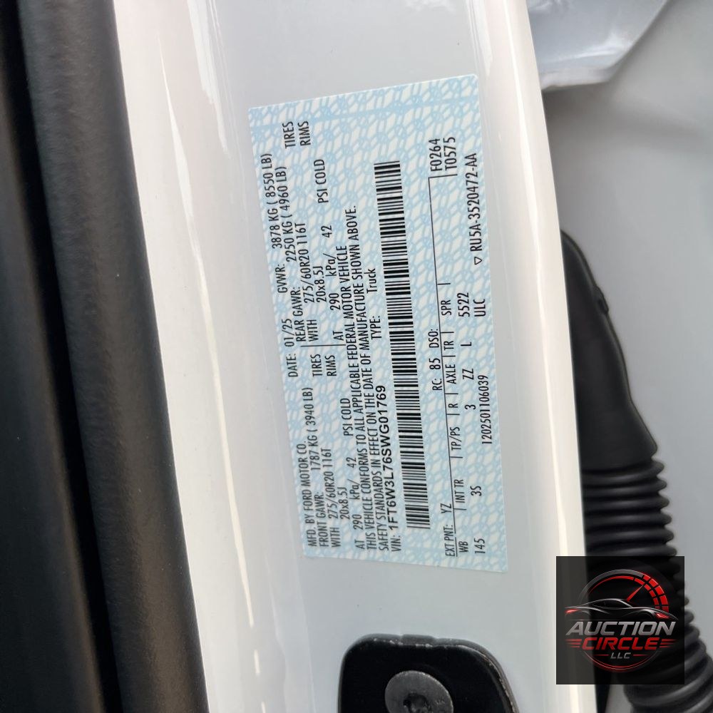 2025 Ford F-150 Lightning Flash