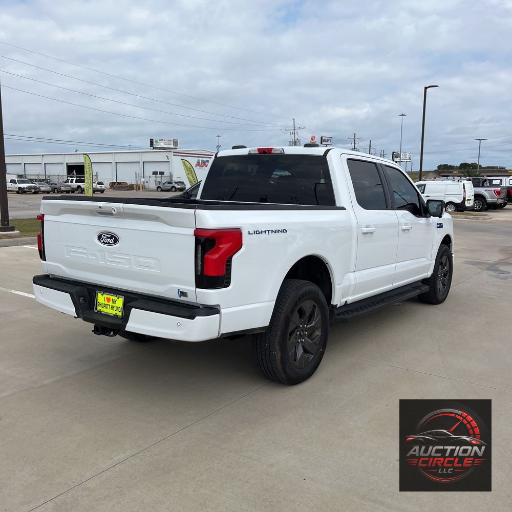 2025 Ford F-150 Lightning Flash