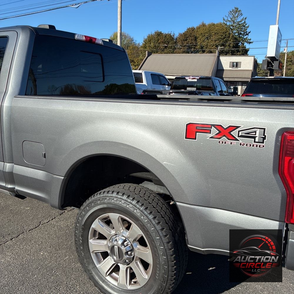 2022 Ford F250 S/D Platinum