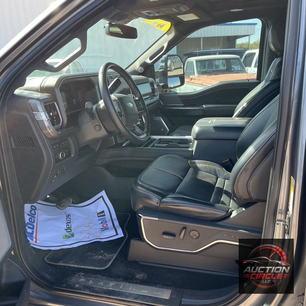 2024 Ford F-250 Super Duty Platinum