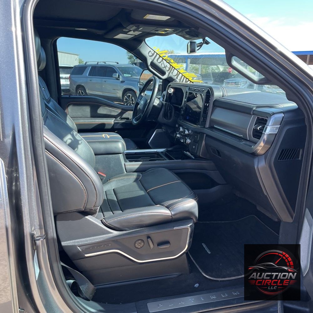 2024 Ford F-250 Super Duty Platinum