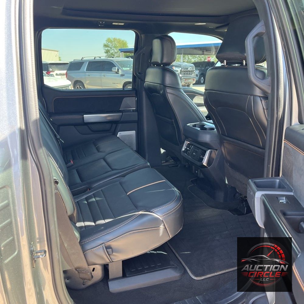 2024 Ford F-250 Super Duty Platinum