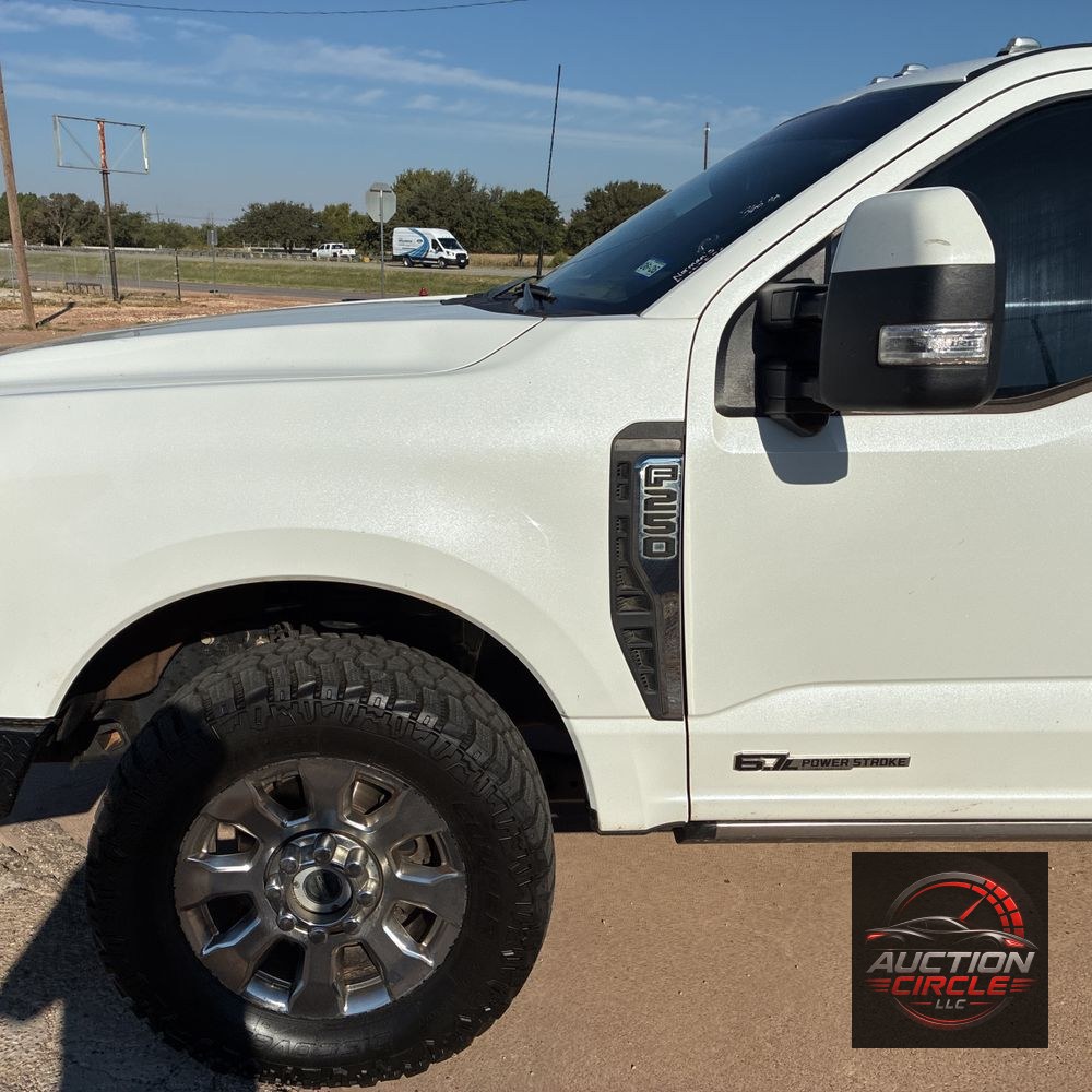 2023 Ford F-250 Super Duty Lariat