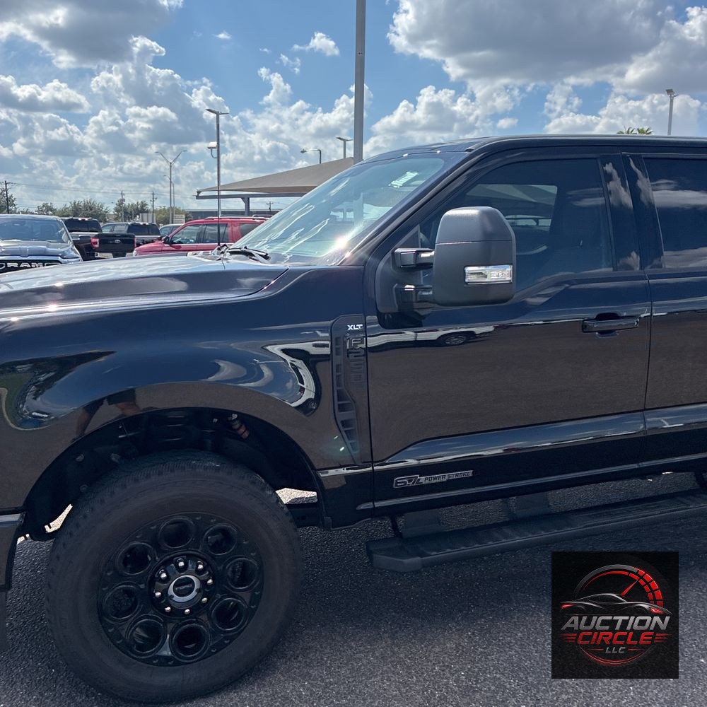 2025 Ford F-250 Super Duty XLT