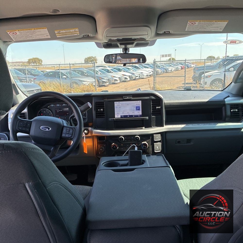 2025 Ford F-250 Super Duty XL