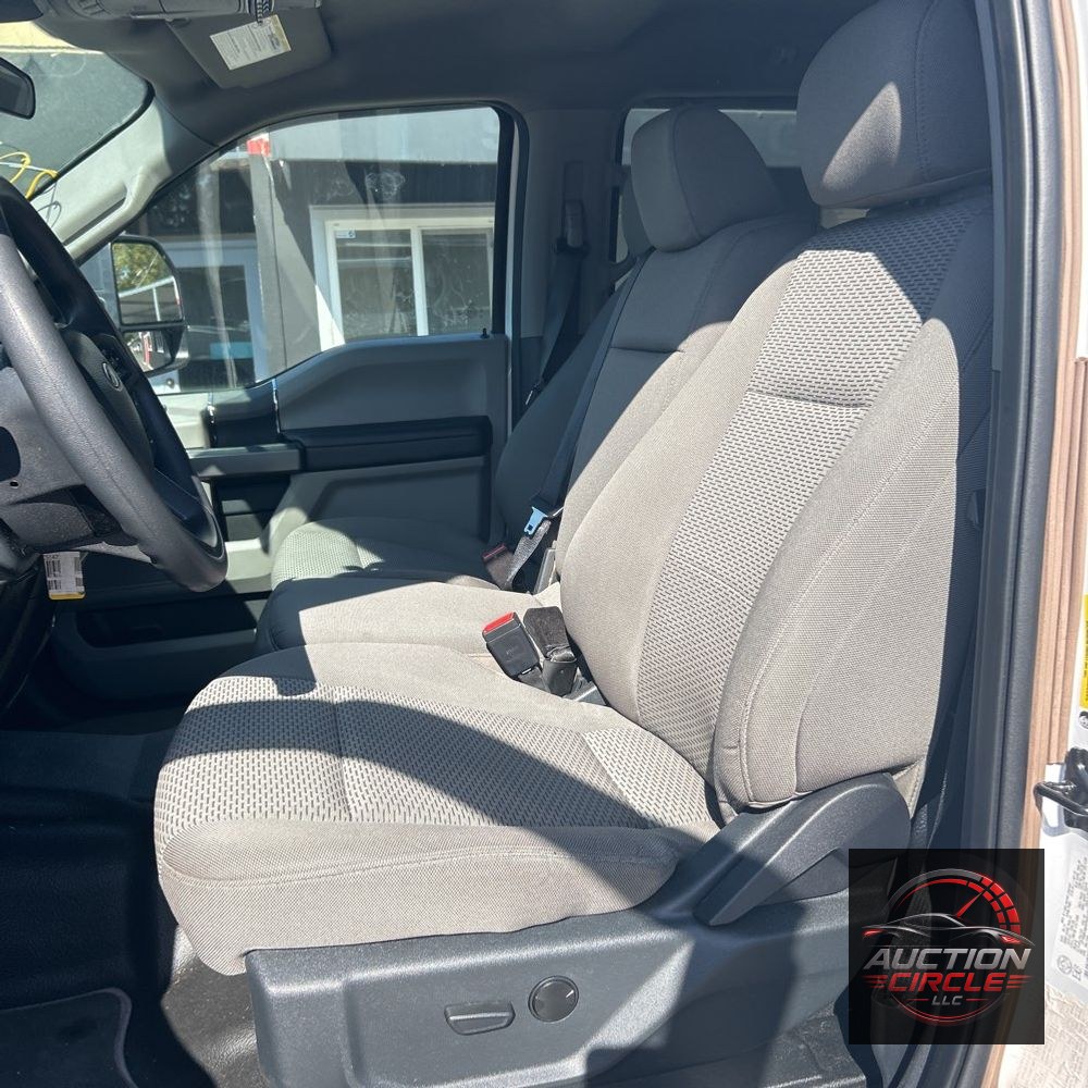 2022 Ford F350 S/D XLT
