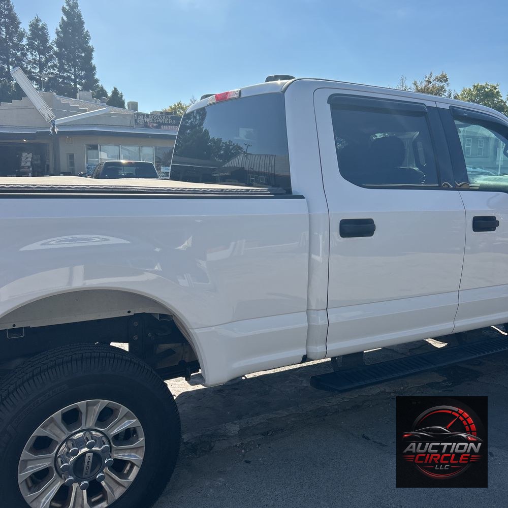 2022 Ford F350 S/D XLT